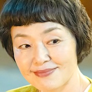 Mikazuki to Neko-Satomi Kobayashi.jpg