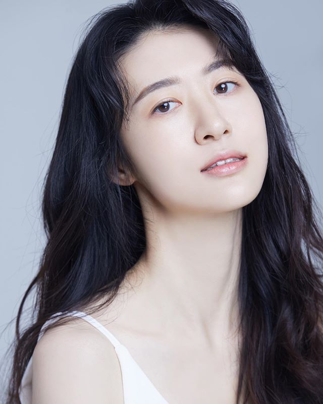 Hong Ye-Ji-actress-p1.jpg