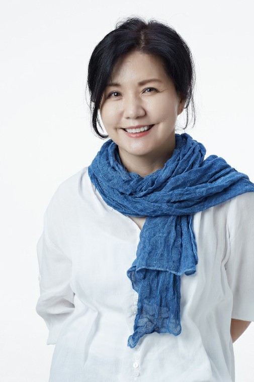 Roh Yoon-Jeong-1967-p1.jpg