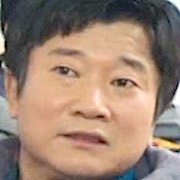 The Good Bad Mother-Lee Dong Yong.jpg