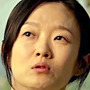 Confidence Queen-Lee Bong-Ryun.jpeg