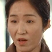 Lee Myung-Hee