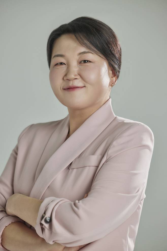 Lee Sun-Hee-1978-pr1.jpeg