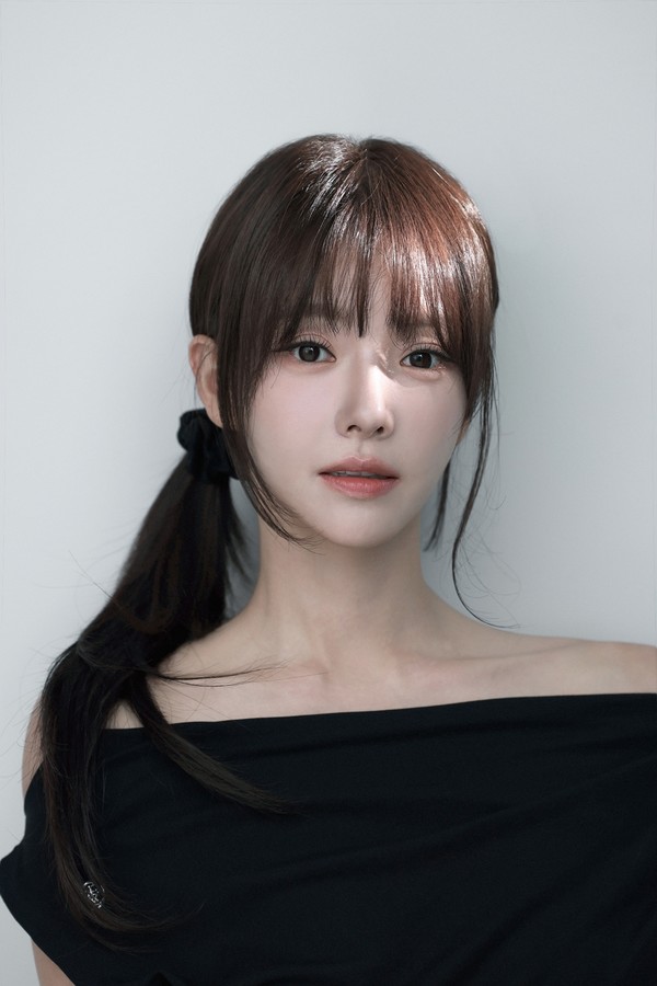 Chun Yi-Seul-1989-p01.jpg