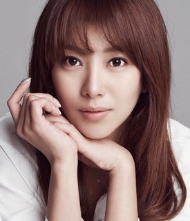 Song Yoo-Ahn (actress)-p01.jpg