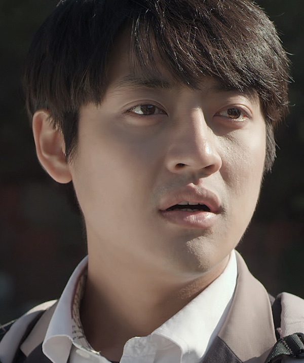 Jung Doo-Won (1987)-p01.jpg