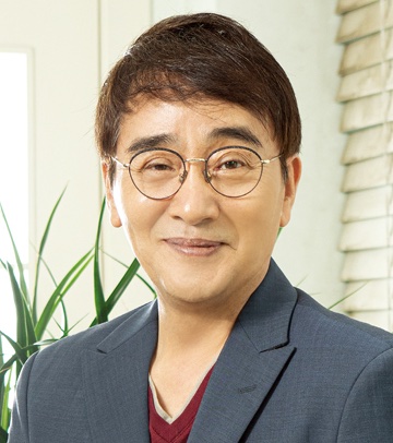 Wang Jong-Geun-1954-p1.jpg