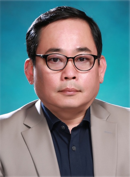 Lee Jin-Mok-1965-p1.jpg