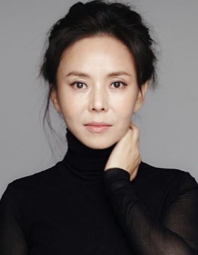 Yoon Young-Joo-1966-p1.jpg