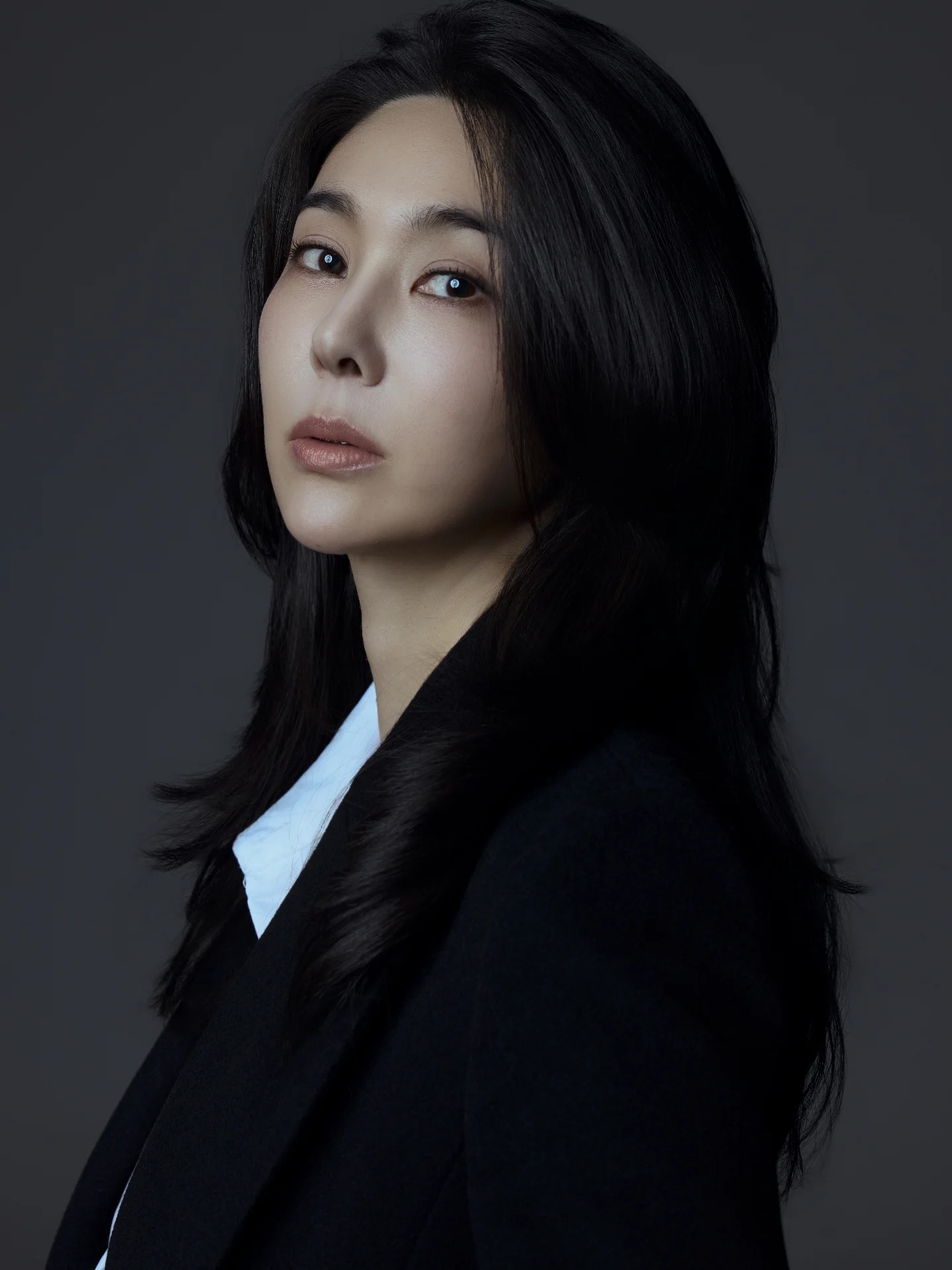 Park Min-Jung-1982-p01.jpeg