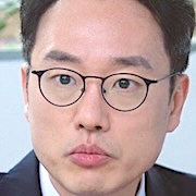 Law and the City-Jung Young-Ki.jpg