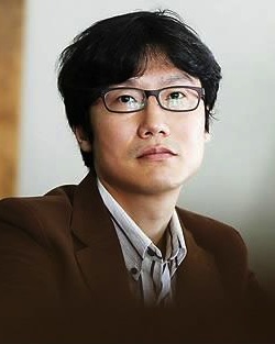 Hwang Dong-Hyuk-p1.jpg