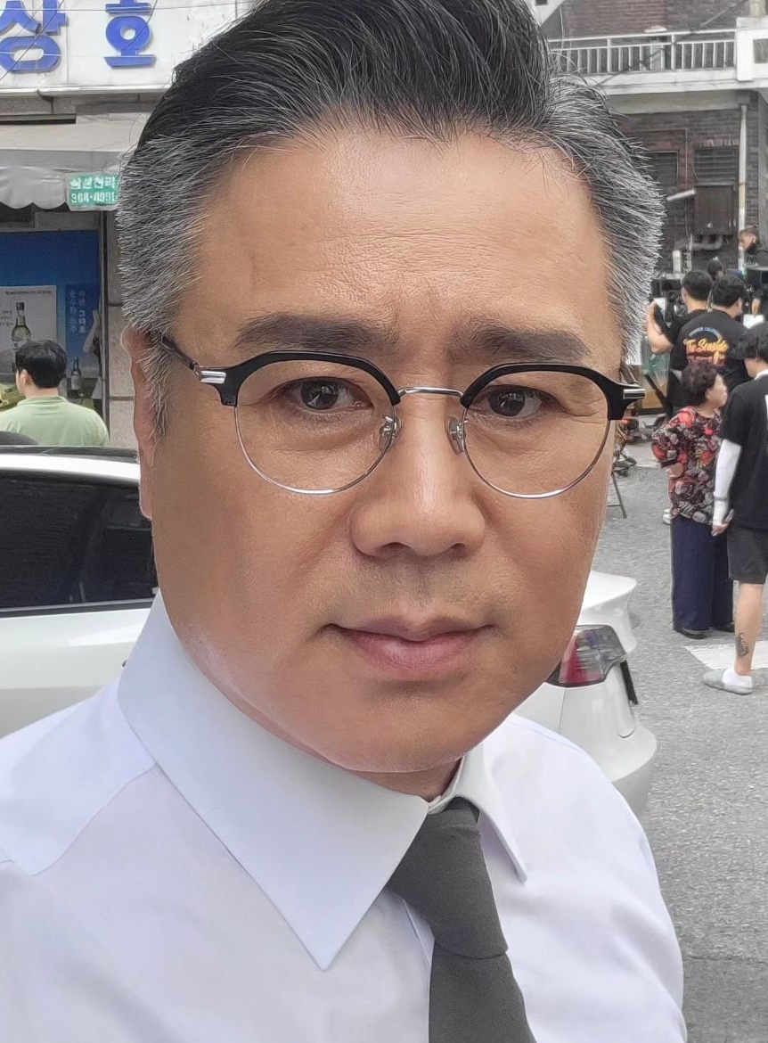 Lee Kwang-Ki-1969-p1.jpg