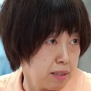 Beauty Salon in Prison-Yuriko Hirooka.jpg