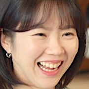 Lee Si-Young