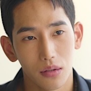 Yuk Jun-Seo