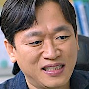 Bitch and Rich-Yoon Deuk-Bi.jpg