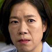 Mad Dance Office-Yum Hye-Ran.jpg