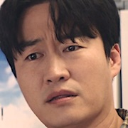 Salon de Holmes-Oh Eui-Sik1.jpg