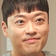 Resident Playbook-Jung Soon-Won.jpg