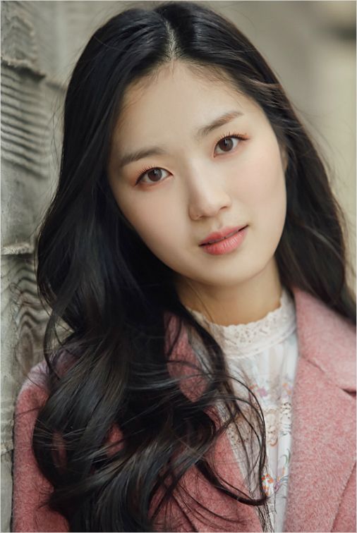 Kim Hye-Yoon - Asianwiki