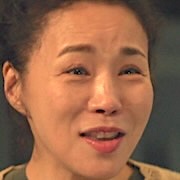Dong Hyo-Hee