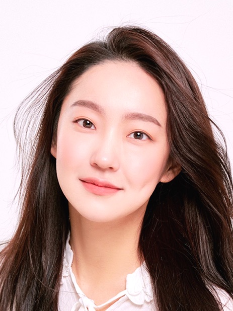 Jung Yu-Rie-actress-p1.jpg