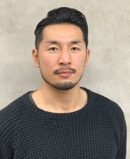 Yoshiaki Tsurugasaki-P1.jpg