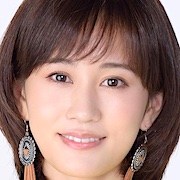 Kashi Mashi Meshi-Atsuko Maeda.jpg