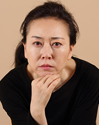 Park Kyung-Eun-1971-p1.jpeg