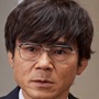 Auditor Shuhei Nozaki-Masahiro Komoto.jpg