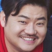 Shin Min-Jae