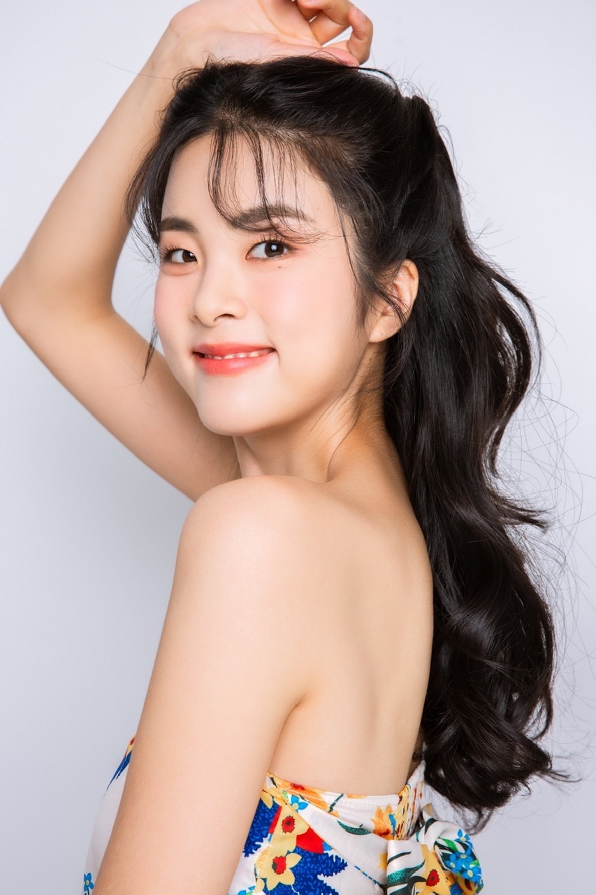 Min Hye-Su-1995-p1.jpeg