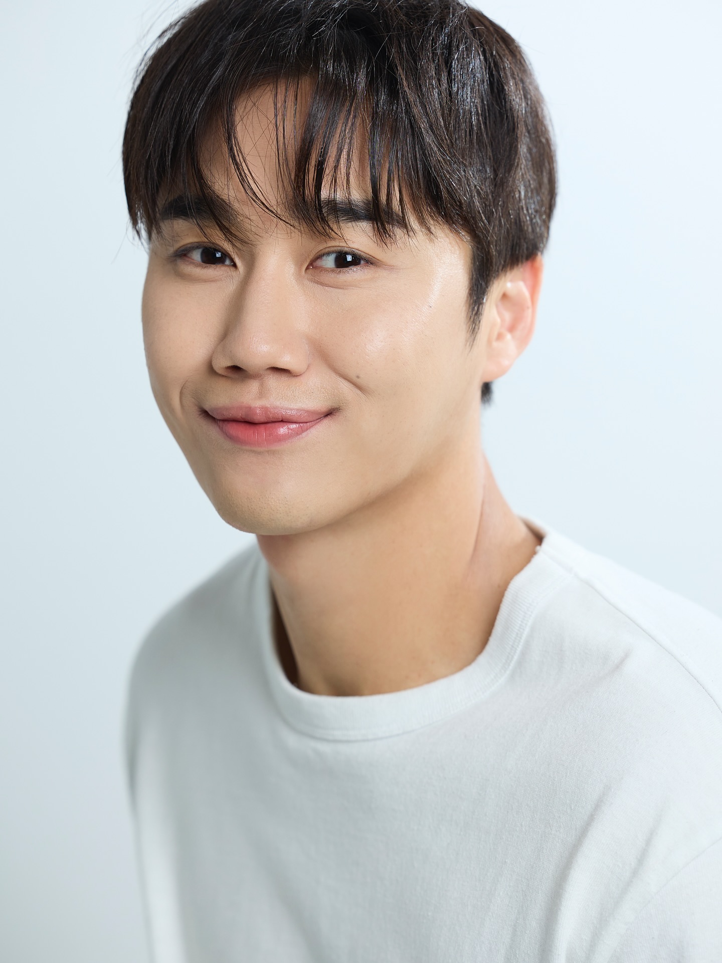Lim Hyun-Jin-1993-pr1.jpg