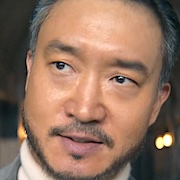 Mantis-Jo Woo-Jin1.jpg