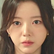 Sirens Kiss-Jung Lael1.jpg