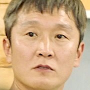 Yoon Hyo-Sik