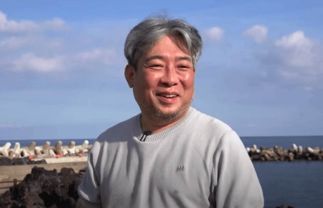 Kim Dong-Soo-1972-p1.jpg