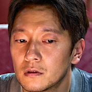 Troll Factory-Son Suk-Ku1.jpg