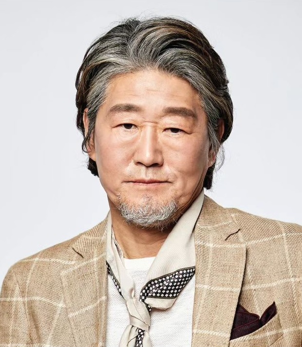 Um Gi-Baek-0616-p1.jpg