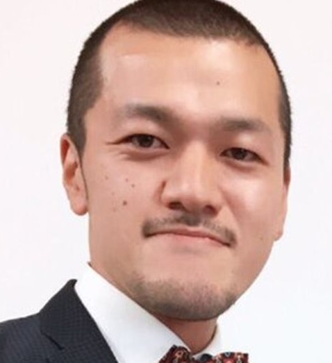 Manabu Takeuchi-P1.jpg