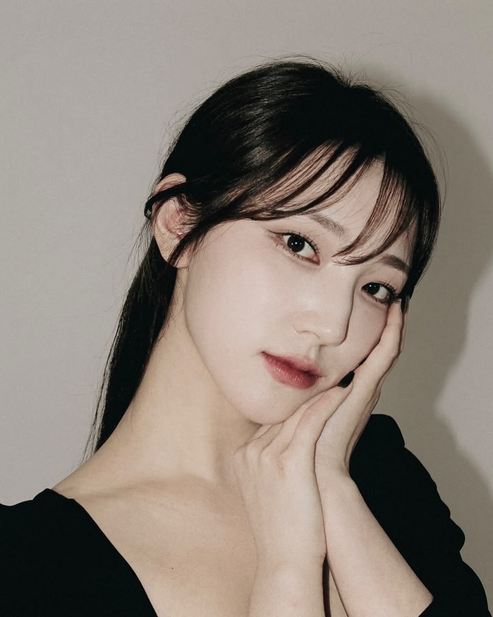 Min So-Yeon-2001-p1.jpg