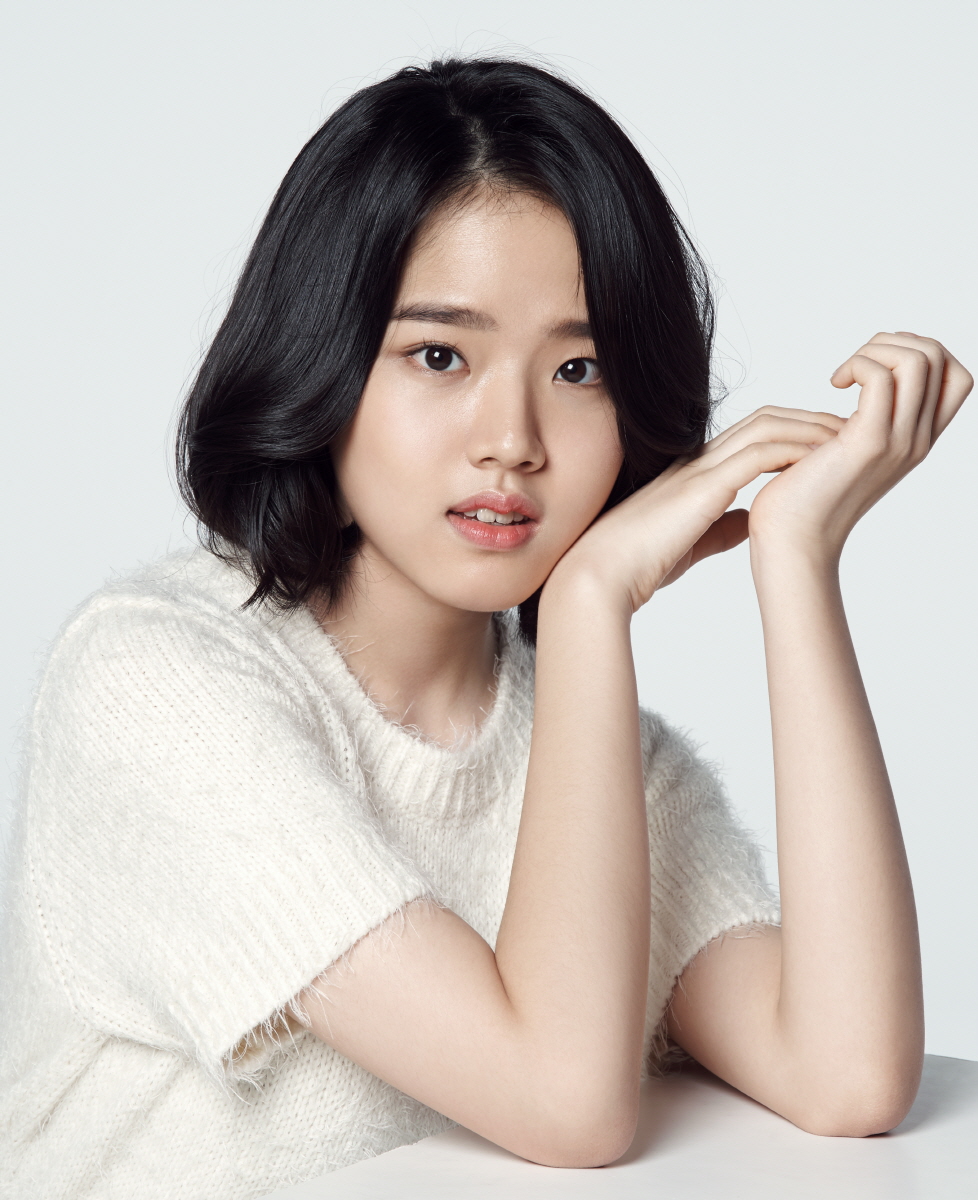 Kim Hyang-Gi - Asianwiki
