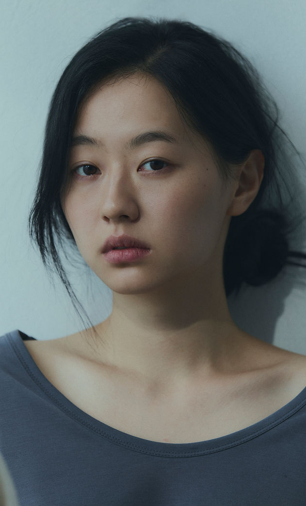 Kim Min-Keum-1998-p01.jpg
