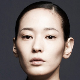 Yoga-Young-jin Lee.jpg