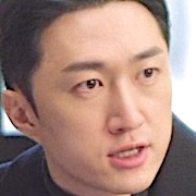 Lee Dong-Young