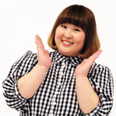 Kanade (actress)-p01.jpg