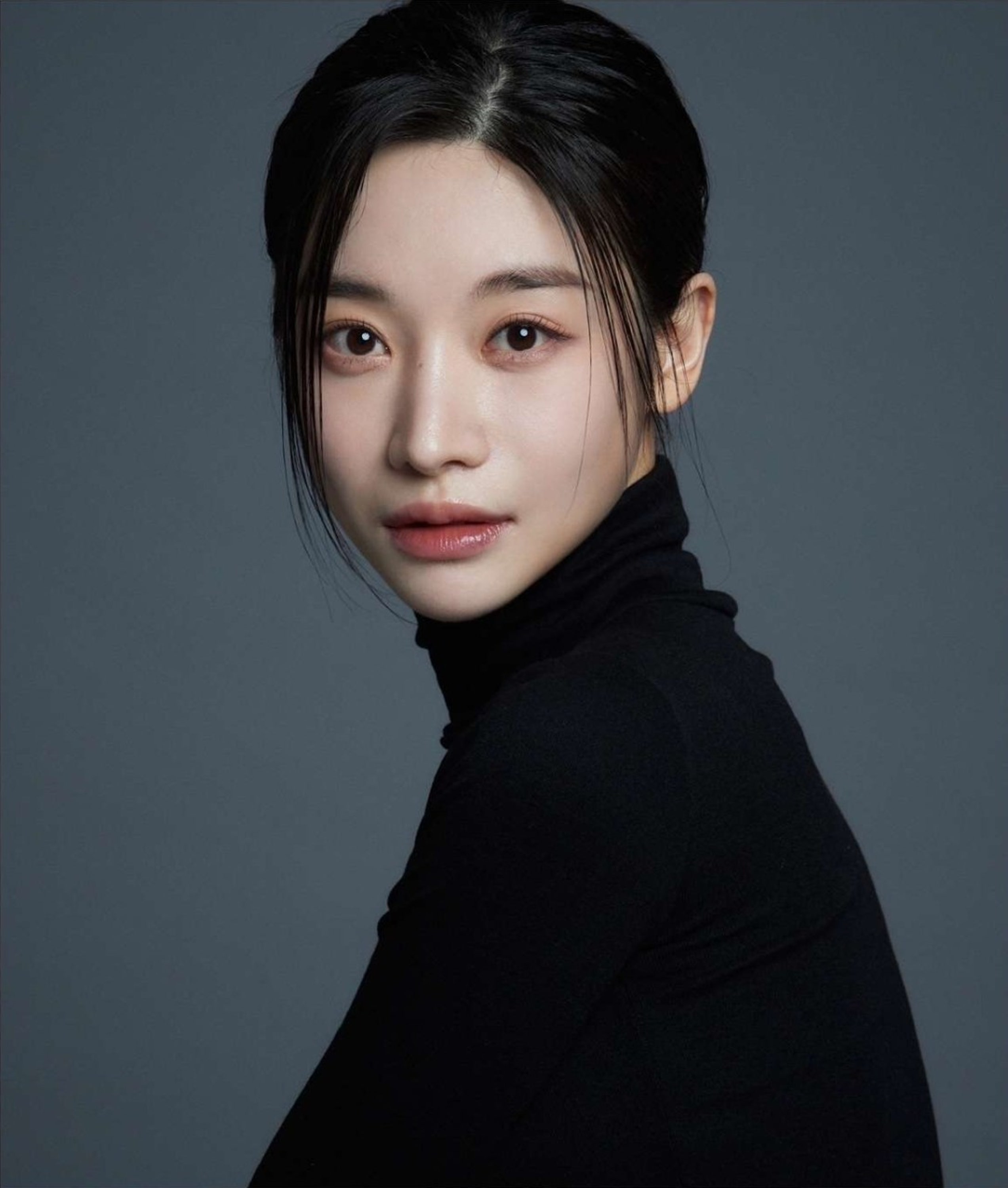 Moon Seo-Yoon-1995-pr1.jpeg
