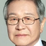 Our Happy Days-Lee Ho-Jae.jpg