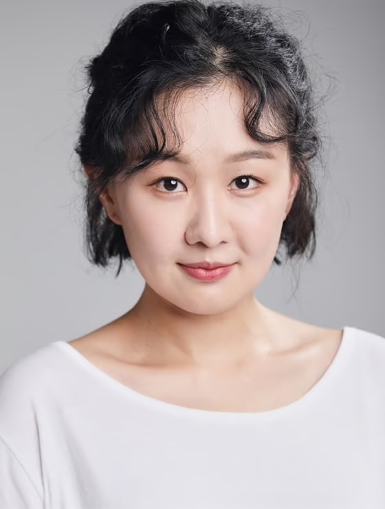 Jung Ji-Ahn-1990-p1.jpeg
